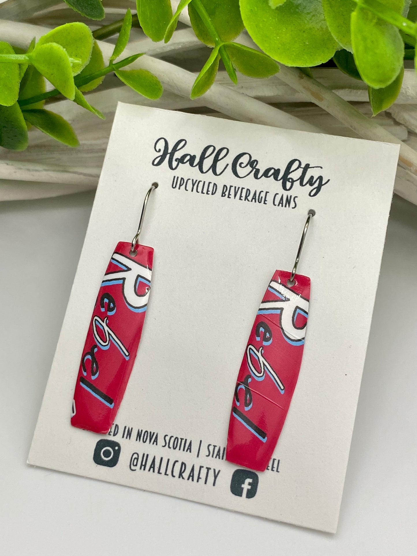 Island Folk Rebel Dangles