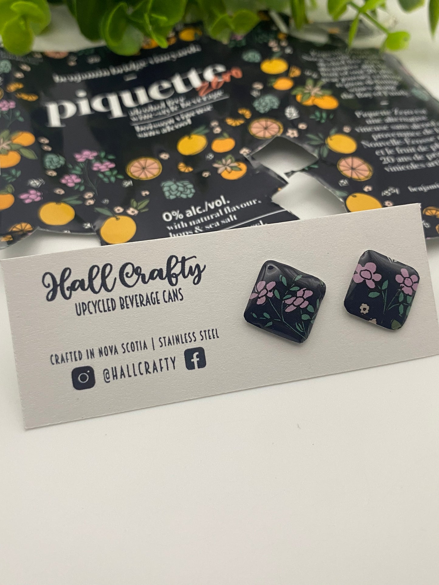 Wine Pop Studs