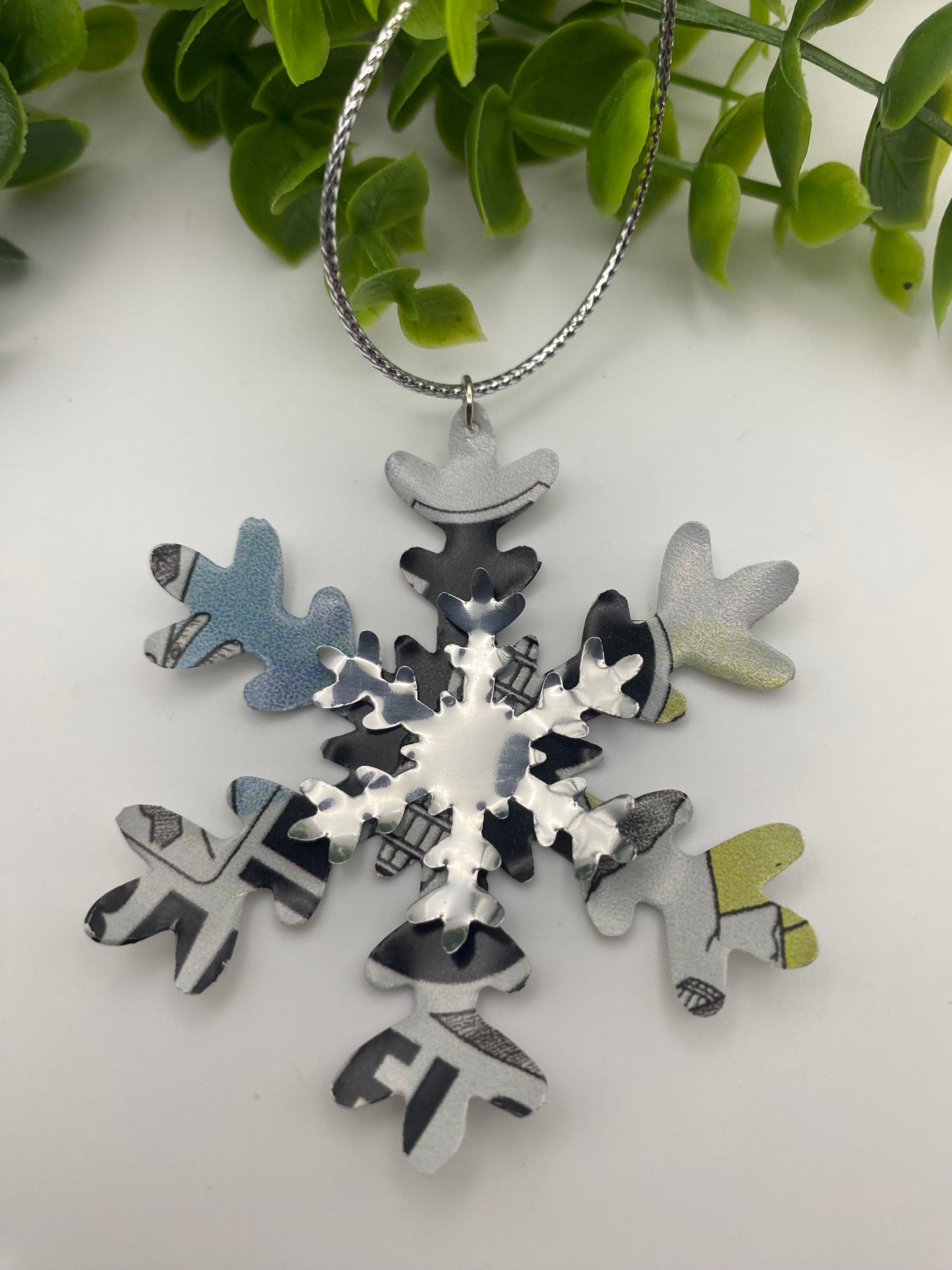 Beverage Flake Tree Ornament